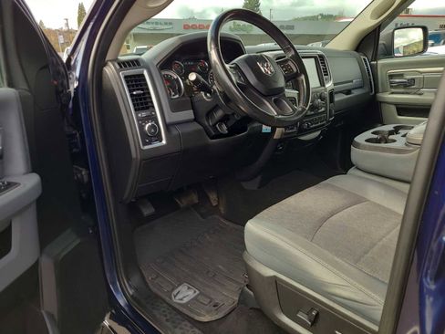 Used 2017 RAM 1500 Big Horn image 10