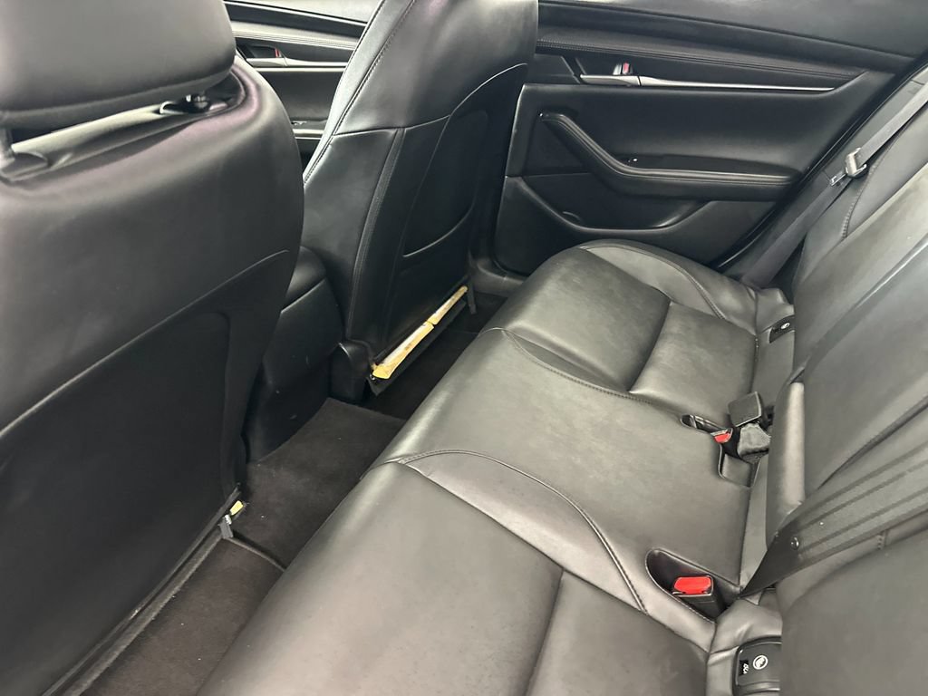 Used 2024 MAZDA MAZDA3 s FWD image 11