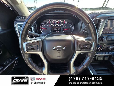 Used 2020 Chevrolet Silverado 1500 RST AWD/4WD image 15
