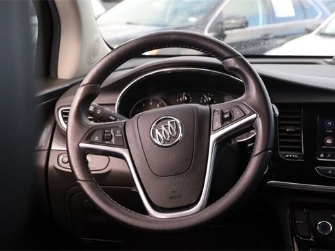 Used 2022 Buick Encore Preferred w/ Safety Package image 21