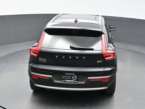 Used 2024 Volvo XC40 B5 Ultimate w/ Protection Package Premier AWD/4WD image 35