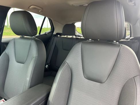 Used 2024 Buick Encore GX Preferred AWD/4WD image 11