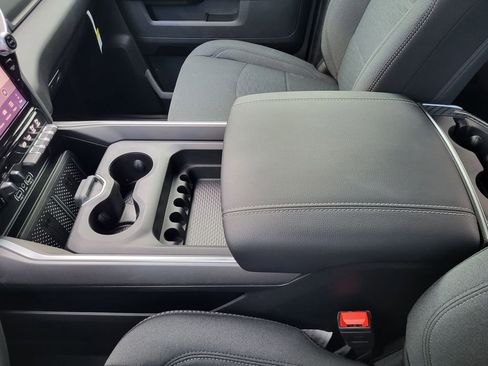 New 2025 RAM 2500 Big Horn image 28