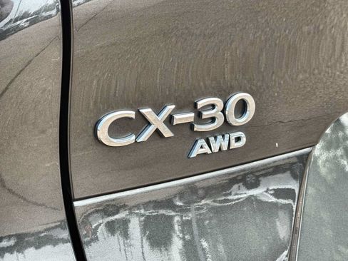 Used 2022 MAZDA CX-30 AWD 2.5 S w/ Premium Package image 16