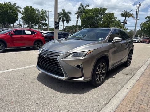 Used 2017 Lexus RX 350 FWD w/ Premium Package image 20