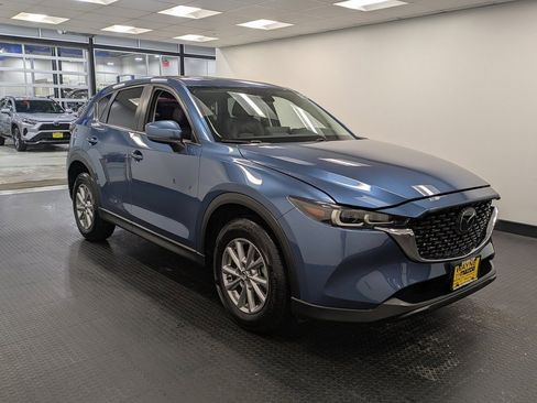 Certified 2023 MAZDA CX-5 AWD 2.5 S w/ Preferred Package image 3