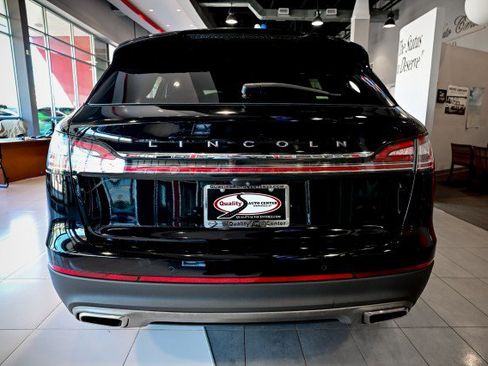 Used 2021 Lincoln Nautilus Reserve FWD image 6