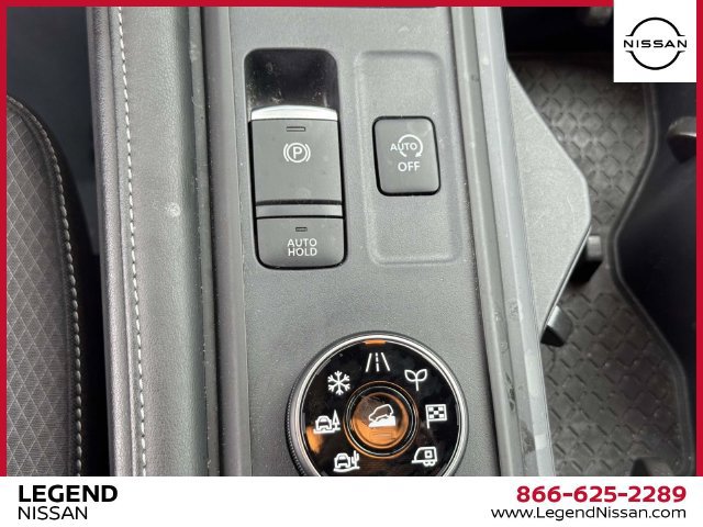 Used 2024 Nissan Pathfinder S w/ Cargo Package AWD/4WD image 31