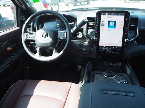 New 2025 RAM 2500 Limited image 16