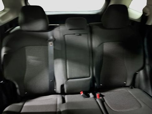 Used 2023 Kia Sportage LX image 27