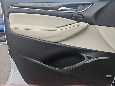 Certified 2023 Buick Enclave Avenir w/ Avenir Technology Package image 23