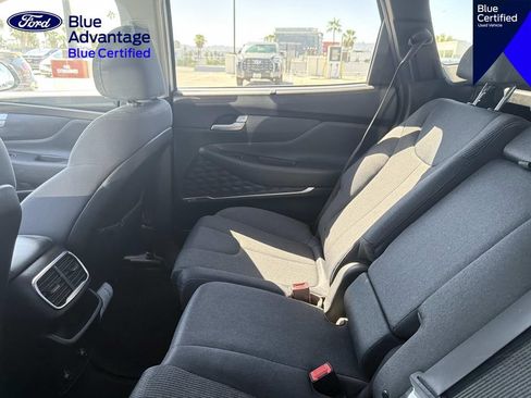 Used 2019 Hyundai Santa Fe SEL FWD image 13