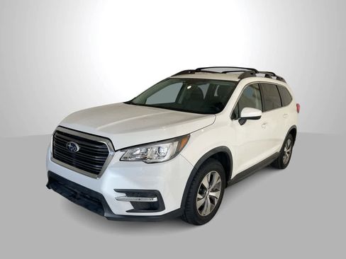 Used 2019 Subaru Ascent Premium image 1