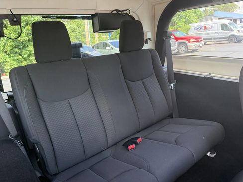 Used 2014 Jeep Wrangler Sport AWD/4WD image 11