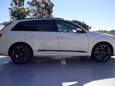Used 2025 Audi Q7 3.0T Prestige w/ Prestige Package image 8