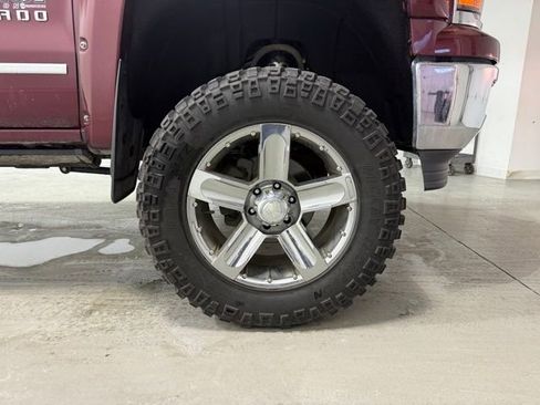 Used 2015 Chevrolet Silverado 1500 LTZ Z71 w/ LTZ Plus Package image 28