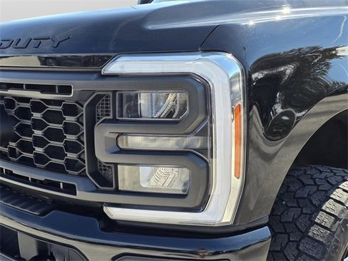 Used 2023 Ford F250 XL w/ STX Appearance Package image 13