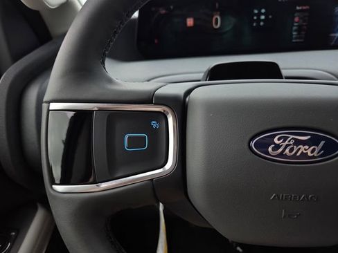 New 2026 Ford Expedition Active RWD image 21