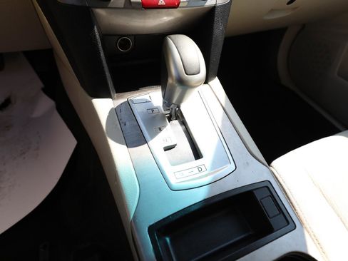 Used 2013 Subaru Outback 2.5i image 18
