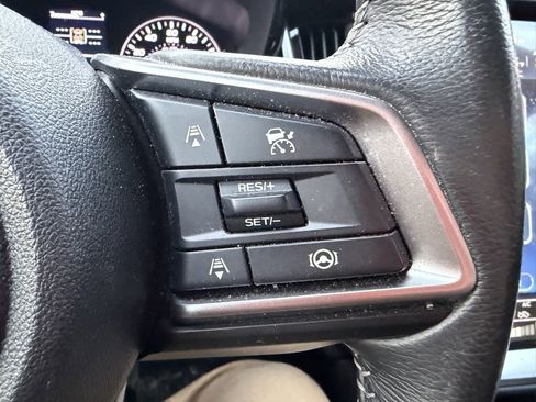 Used 2024 Subaru Outback Premium w/ Popular Package #1A image 10