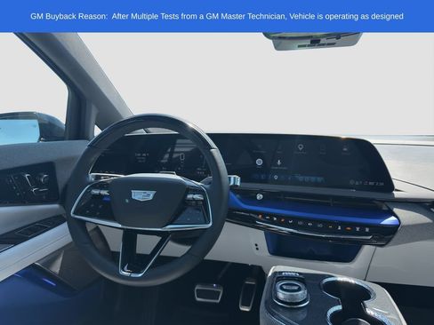 Used 2026 Cadillac Optiq Sport 2 AWD/4WD image 13