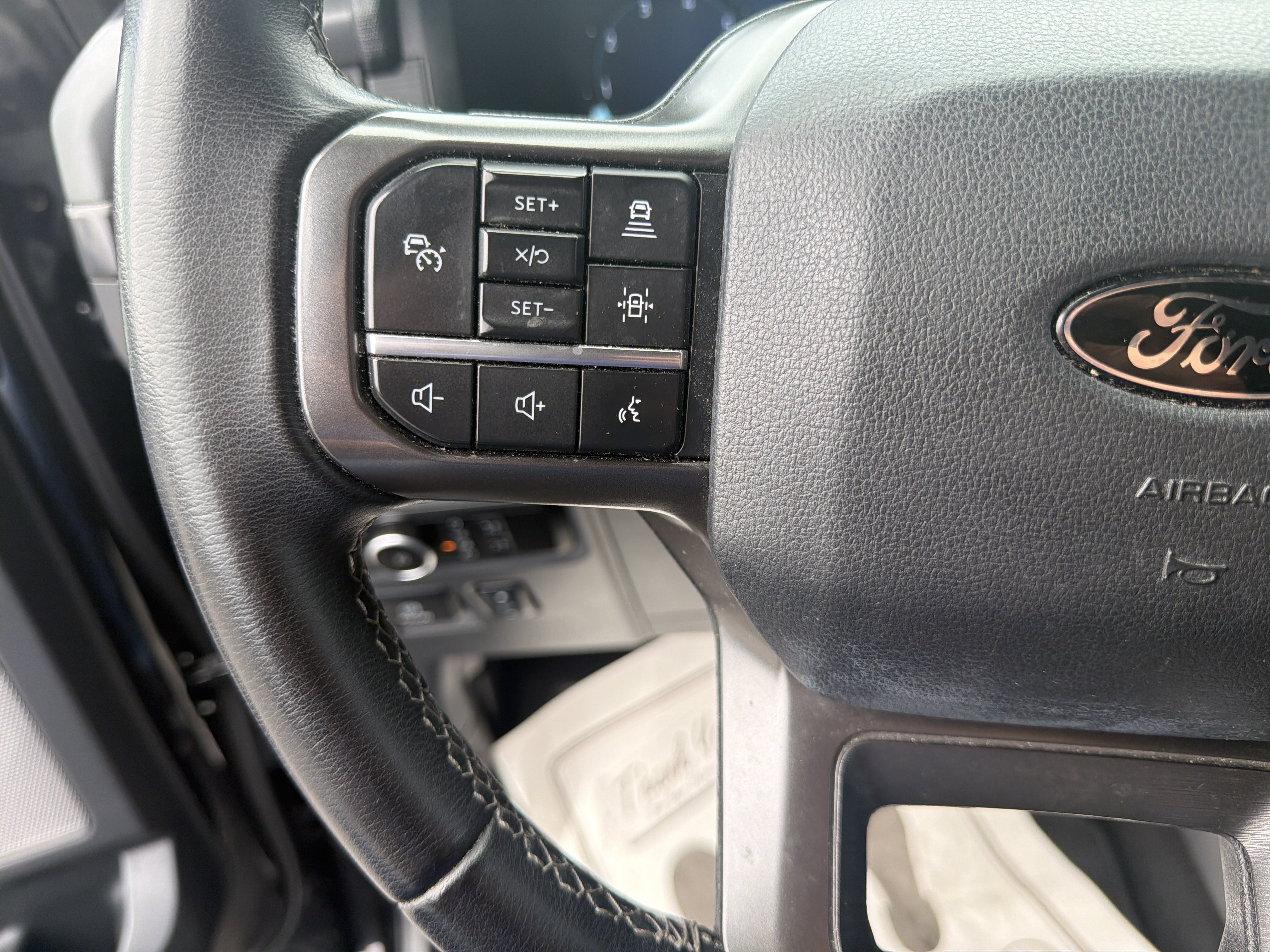 Used 2024 Ford F150 XLT w/ Equipment Group 303A High AWD/4WD image 18