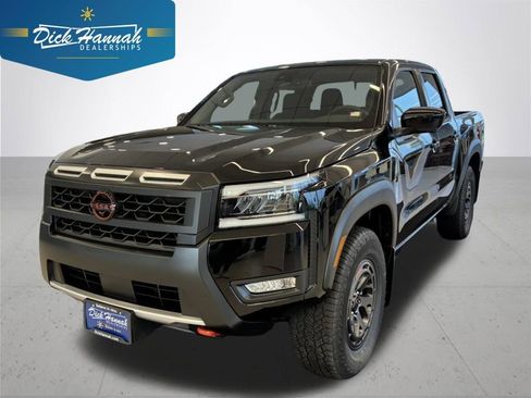 New 2025 Nissan Frontier PRO-4X w/ Pro Convenience Package image 1