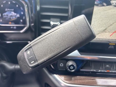 Used 2022 Chevrolet Silverado 1500 LT image 9