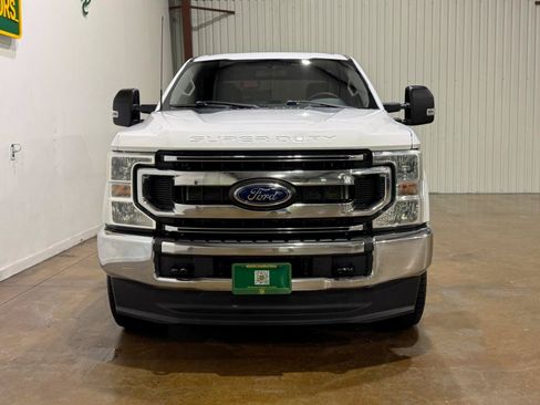 Used 2022 Ford F250 XL w/ STX Appearance Package AWD/4WD image 2