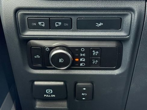 Certified 2023 Ford F150 Lariat AWD/4WD image 13