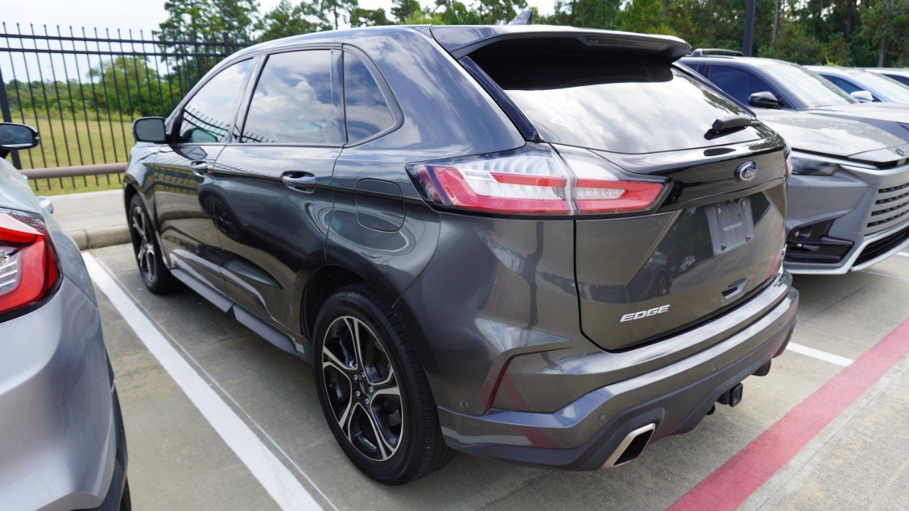 Used 2019 Ford Edge ST w/ Equipment Group 401A AWD/4WD image 7