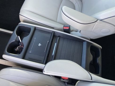 Used 2025 Honda Odyssey Touring image 24