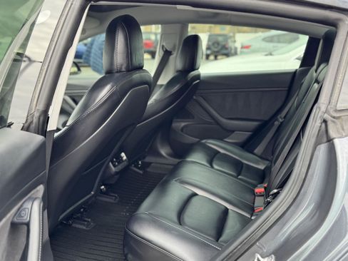 Used 2021 Tesla Model 3 Long Range image 33