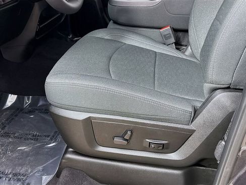 Used 2025 RAM 2500 Big Horn image 19