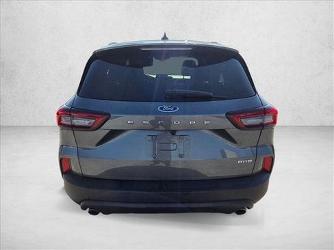 Used 2025 Ford Escape ST-Line AWD/4WD image 6