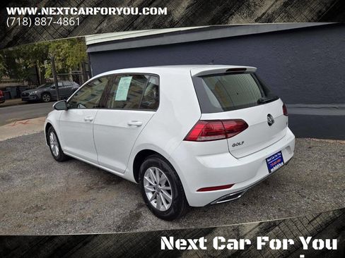 Used 2018 Volkswagen Golf S image 3