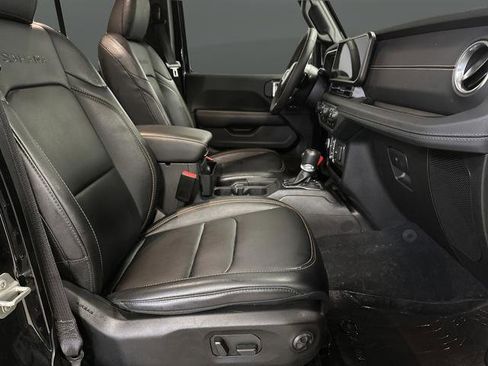 Used 2024 Jeep Wrangler Sahara w/ Technology Group image 28