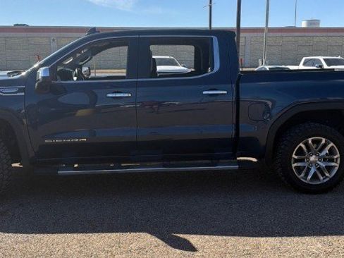 Used 2020 GMC Sierra 1500 SLT image 2