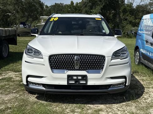 Used 2020 Lincoln Aviator Reserve w/ Equipment Group 202A AWD/4WD image 3