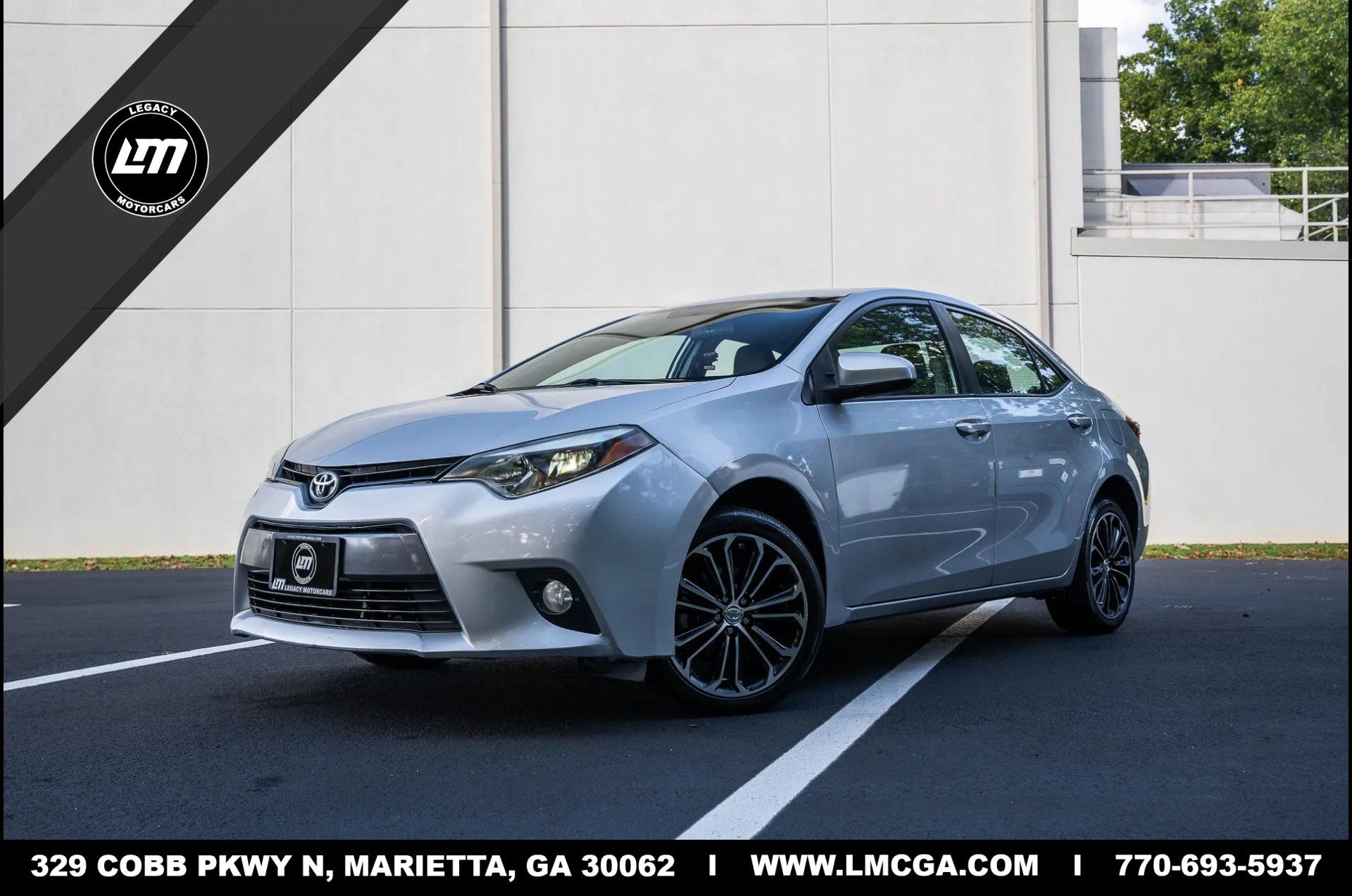 Used 2016 Toyota Corolla LE FWD image 1