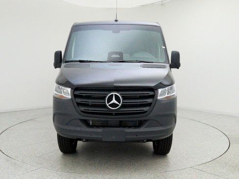 Used 2026 Mercedes-Benz Sprinter 2500 image 2