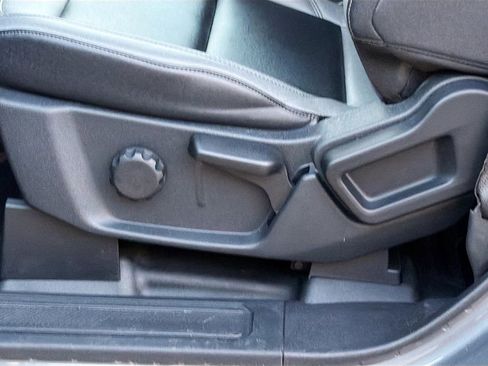 Used 2024 Ford Bronco Black Diamond image 25