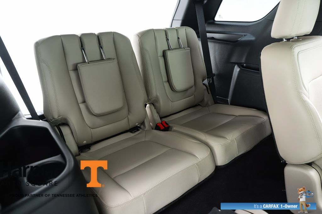 Used 2018 Ford Explorer Limited w/ Ford Safe & Smart Package AWD/4WD image 40