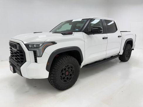 Used 2026 Toyota Tundra TRD Pro AWD/4WD image 5
