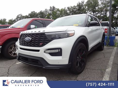 Used 2024 Ford Explorer ST w/ Equipment Group 401A AWD/4WD image 3