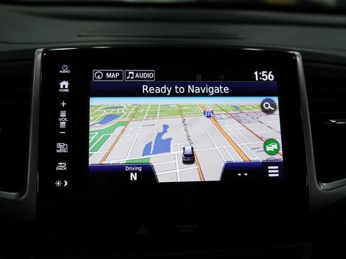 Used 2017 Honda Pilot Touring image 28