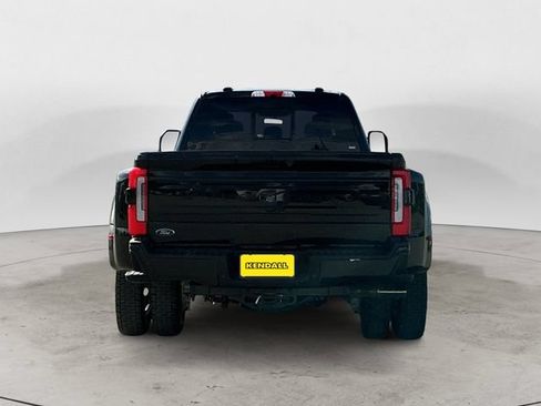 Used 2025 Ford F450 Platinum AWD/4WD image 4