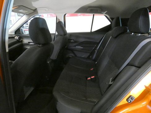 Used 2024 Nissan Kicks SV FWD image 22
