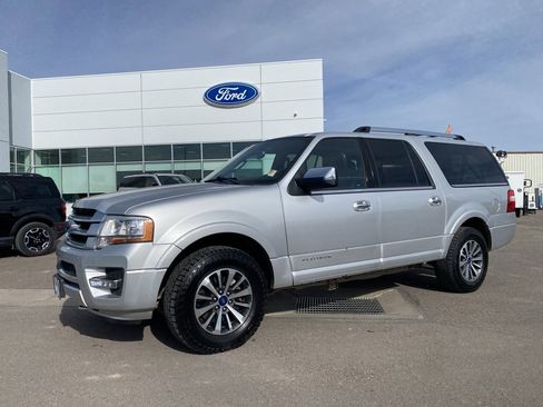 Used 2017 Ford Expedition EL Platinum image 30