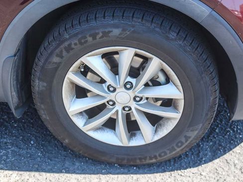 Used 2017 Kia Sorento LX image 14